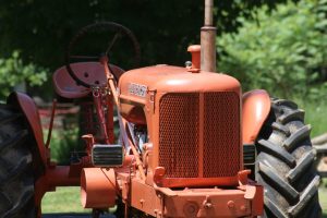 Allis Chalmers hydraulic pump image